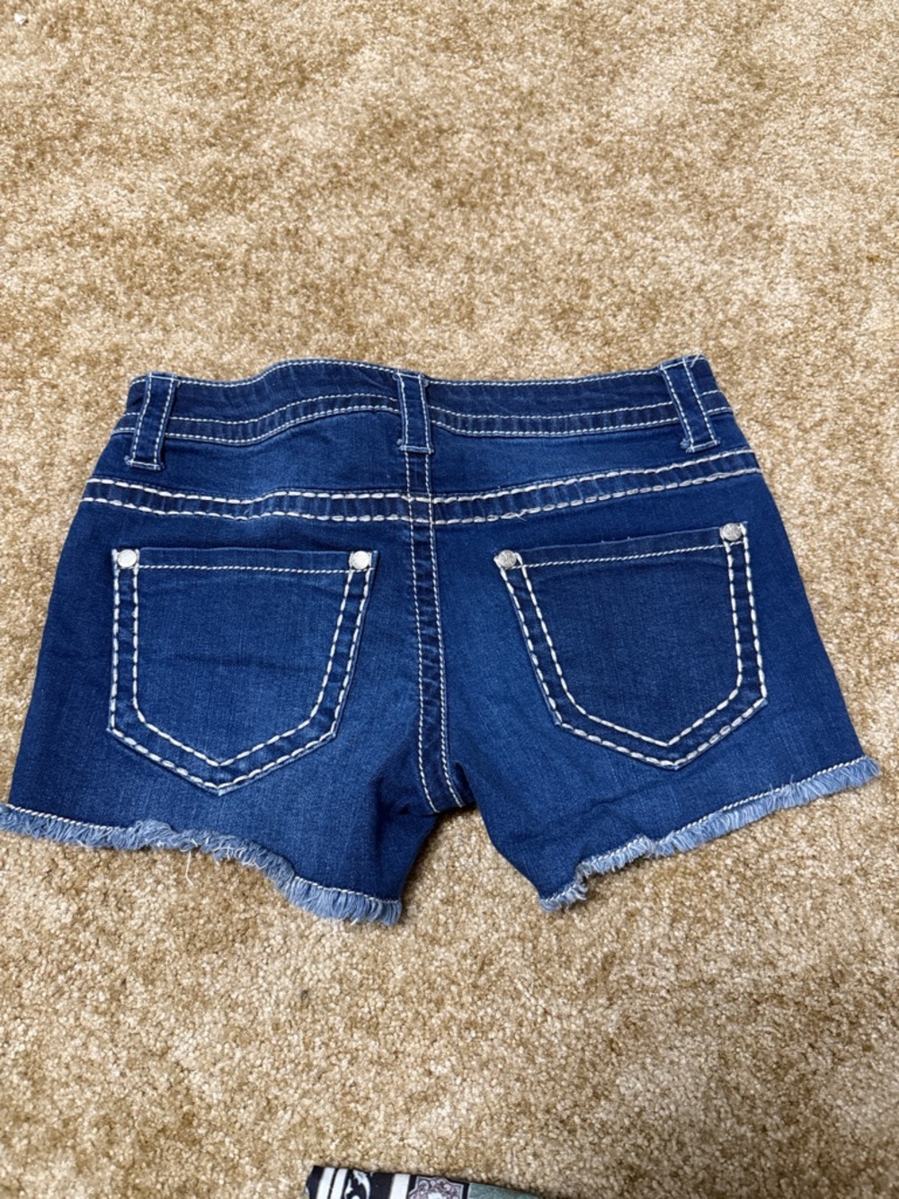 Knox Rose Patriotic Sequin Denim Shorts - Blue & Red - Picture 3 of 3